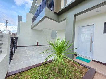 4BR HOUSE IN PACIFIC PARKPLACE NEAR SM DASMA