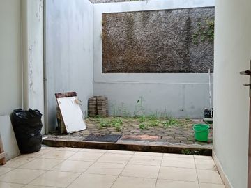 Komplek Taman Bumi Prima Belakang Setraduta Sarijadi Gunungbatu dekat ke Gerbang Tol Pasteur