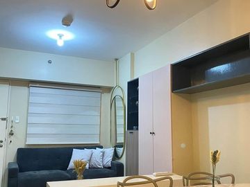 Nice 2 bedroom unit in Brio Tower for rent