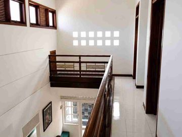 Rumah 2 Lantai, Akses Dekat Sekolah & Tol, Siap Huni di Jatibening 2, Jatibening Baru, Pondok Gede