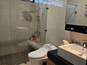 DISEWA DIJUAL RUMAH CANTIK FULL FURNISHED MOZART SYMPHONIA GADING SERPONG