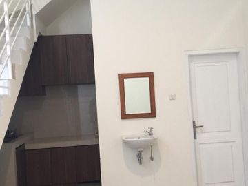 Rumah Modern 2 Lantai Dalam Komplek Elite Mitra Dago Antapani – Keamanan 24 Jam