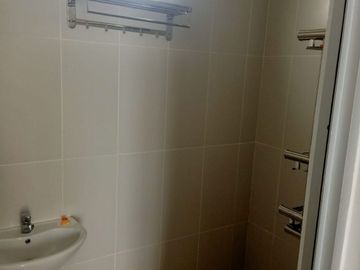 SEWA RUMAH AMARILLO GADING SERPONG, SIAP HUNI