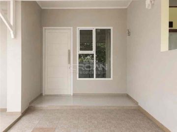 Rumah 2 Lantai di Bekasi. Dekat Summarecon Bekasi
