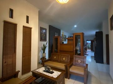Rumah Asri Siap Huni Dekat Griya & Komplek Sport Jabar Arcamanik – Lokasi Strategis