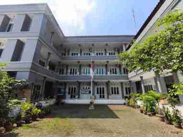 jual & sewa gedung sekolah
jalan raya sultan agung Bekasi Barat