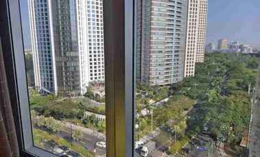 2 bedrooms with parking - Fairways Tower BGC