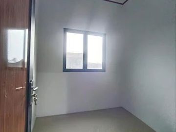 Jual Over Kredit Rumah 2LT 73JT dkt Tol di Pekapuran Cimanggis Depok