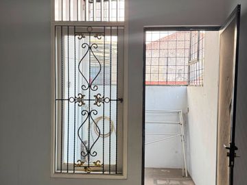 Disewakan rumah dalam cluster di Prima Harapan Regency Bekasi