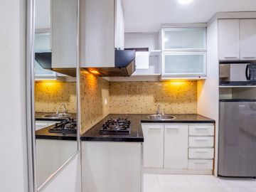 Sewa Murah & Unit Full Furnished! Apartemen Studio Tamansari Sudirman, Siap Huni, Lokasi Strategis Jakarta - SCBD, WTC , Benhil, Sudirman