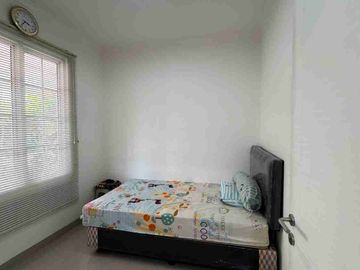 rumah di paramount 8 menit ke RS. Kariadi
