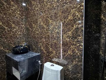 Hunian Siap Huni Full Furnished di Tapos dekat Tol Cimanggis Utama
