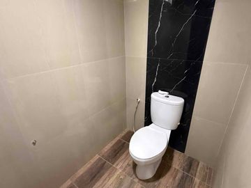 Hunian Siap Huni Full Furnished di Tapos dekat Tol Cimanggis Utama