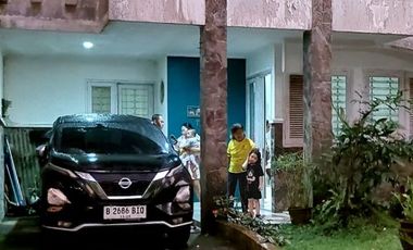 DIJUAL CEPAT RUMAH 2.5 LANTAI BOGOR