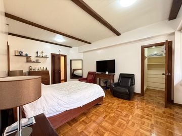 Rare 232.98 SQM Ultra-Exclusive 3BR Suite with 2 Parkings at Eurovilla 3, Salcedo Village