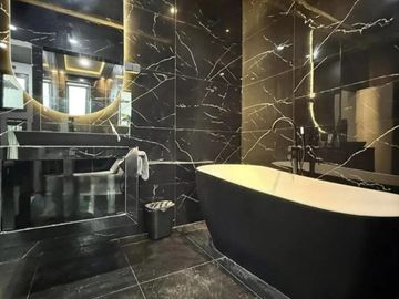 Dijual Cepat Rumah Casa Goya 5+2 Badroom Luas 600 m2 Siap Huni Jakarta Barat