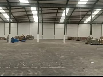 Gudang Bagus Ada Loading Dock Siap Pakai di Laksana Business Park Pakuhaji Tangerang