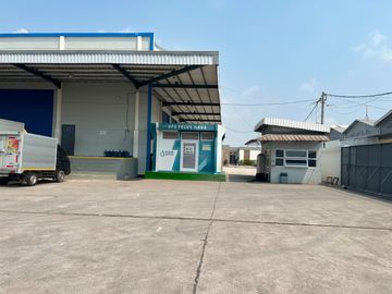 Gudang Bagus Ada Loading Dock Siap Pakai di Laksana Business Park Pakuhaji Tangerang