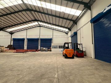 Gudang Bagus Ada Loading Dock Siap Pakai di Laksana Business Park Pakuhaji Tangerang