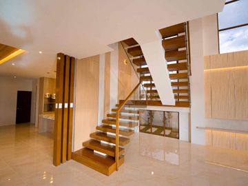 3-Level with Pool High Ceiling Open-Below Brand New near Marcos Highway Antipolo City Rizal