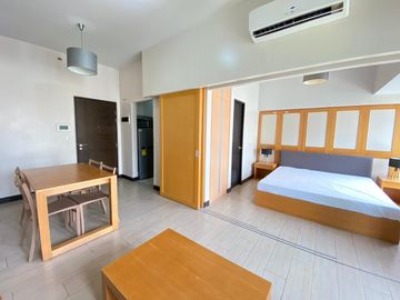 Spacious 41.6 SQM Executive Studio with Skyline Views & Morning Sun at Greenbelt Hamilton, Makati