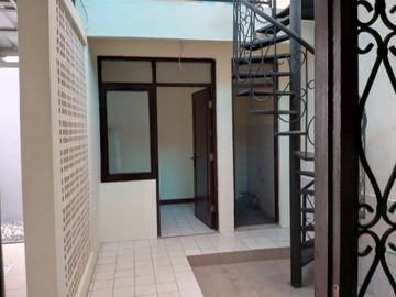 Dijual Rumah di Kota Baru Parahyangan, Siap Huni Tatar Wangsakerta