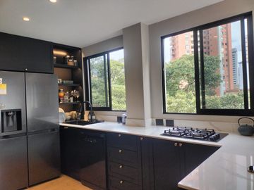 Apartamento en Venta en Santa Maria de Los Ángeles, Poblado