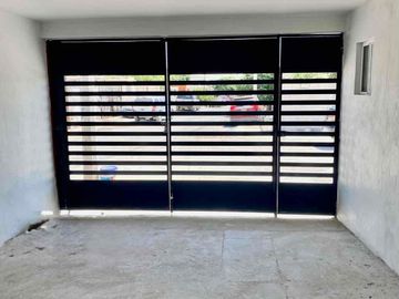 casa en venta / Recién remodelada