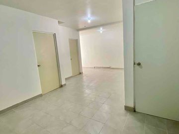 casa en venta / Recién remodelada