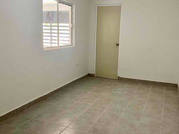 casa en venta / Recién remodelada
