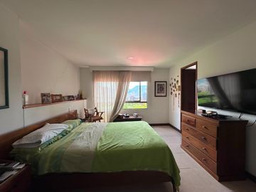 Apartamento en Arriendo en El Tesoro, El Poblado