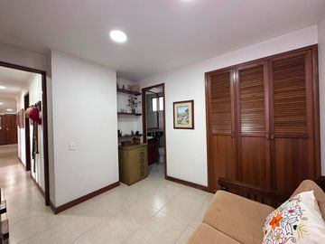 Apartamento en Arriendo en El Tesoro, El Poblado