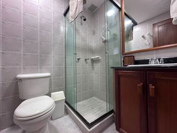 Apartamento en Arriendo en El Tesoro, El Poblado
