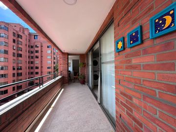 Apartamento en Arriendo en El Tesoro, El Poblado