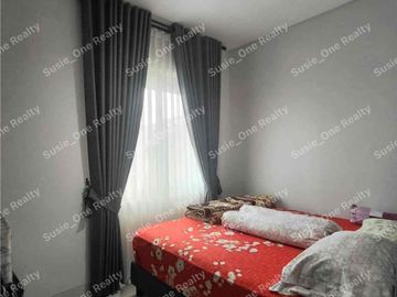 *Rumah Baru di Summarecon Bandung Cluster Genova Full Furnished & Full Renovasi*


Luas tanah :117m²
Luas bangunan :148m²
Dimensi :9x13
Lebar jalan: 14m
Kamar tidur: 4+1
Kamar mandi: 3+1
Listrik: 3500m²
Air :Artesis Dev
Hadap :Utara
Carport: 2
Furnish:
* 3 AC di kamar atas 
* 1 Waterheater
* 1 Kulkas (2 pintu)
* 1 Kitchen Set (Modena)
* 2 Bed + wardrobe 
* Sofa
* Meja Makan
* Gordyn


HARGA 3,5M
🔽
*TURUN HARGA JADI 3M*