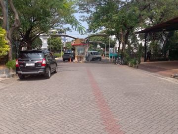 DIJUAL RUMAH MEWAH GOLF LAKE RESIDENCE