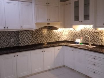 DIJUAL RUMAH MEWAH GOLF LAKE RESIDENCE