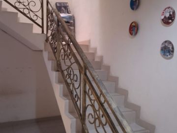 DIJUAL RUMAH MEWAH GOLF LAKE RESIDENCE