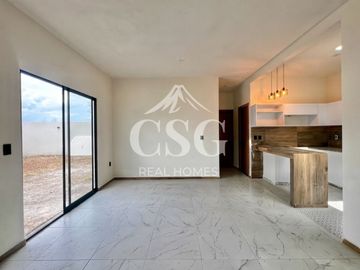 SE VENDE CASA CON TERRENO EXCEDENTE EN VILLA DE ALVAREZ COLIMA, MX. MONTELLANO