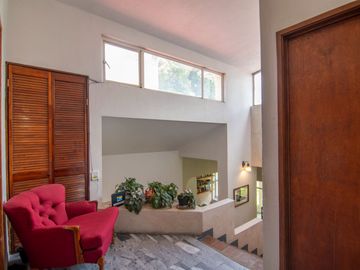 Casa en Venta con Excedente en Villa Universitaria
