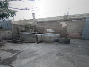 CASA DE ENTREGA INMEDIATA EN AV. PROSPERO CAHUATZIN, SANTA MARIA IXTULCO, TLAXCALA