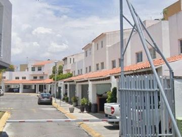 Pachuca de Soto, BONITA CASA EN UNA DE LAS MEJORES ZONAS habitacionales y de alta plusvalía, Fraccionamiento Puerta de Hierro