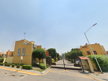 CASA EN VENTA EN FRACC. EL DORADO, TULTEPEC, ESTADO DE MEXICO.
