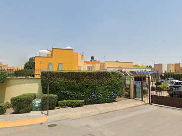 CASA EN VENTA EN FRACC. EL DORADO, TULTEPEC, ESTADO DE MEXICO.