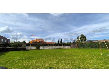 CASA LOTE EN VENTA EN CHIA