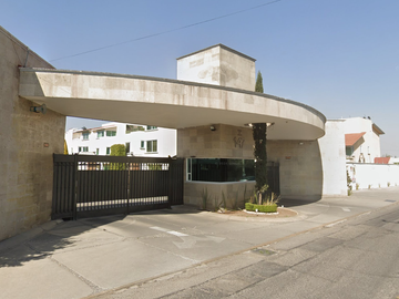 CASA EN VENTA EN FRACC. BOSQUES DE METEPEC. ESTADO DE MEXICO.