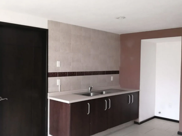 CASA EN VENTA EN FRACC. BOSQUES DE METEPEC. ESTADO DE MEXICO.