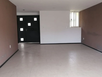 CASA EN VENTA EN FRACC. BOSQUES DE METEPEC. ESTADO DE MEXICO.