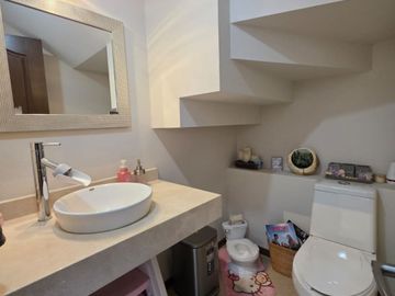 CASA EN VENTA MILAN FRACC. BOSQUE DE LAS FUENTES CALIMAYA
