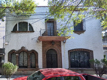 Casa de 240 m² con 4 Recámaras en Venta en Benito Juarez Cdmx